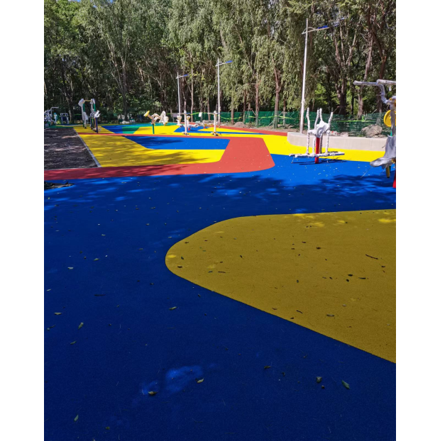 兒童游樂場塑膠地板實景圖1